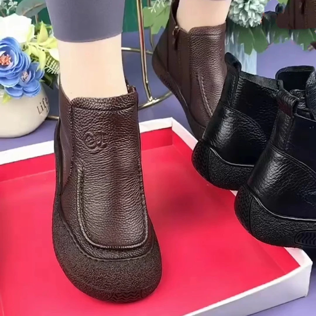 啄木鸟复古圆头加绒短靴女2025年秋冬新款百搭休闲中年妈妈棉鞋