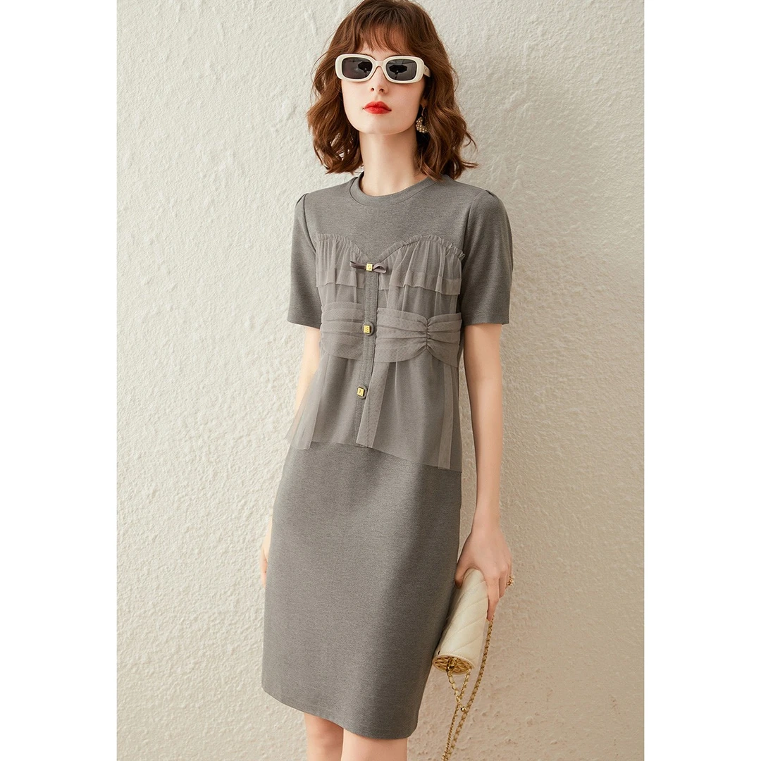 白鹿语夏季时尚气质设计感拼接优雅装饰扣休闲连衣裙女YU30926