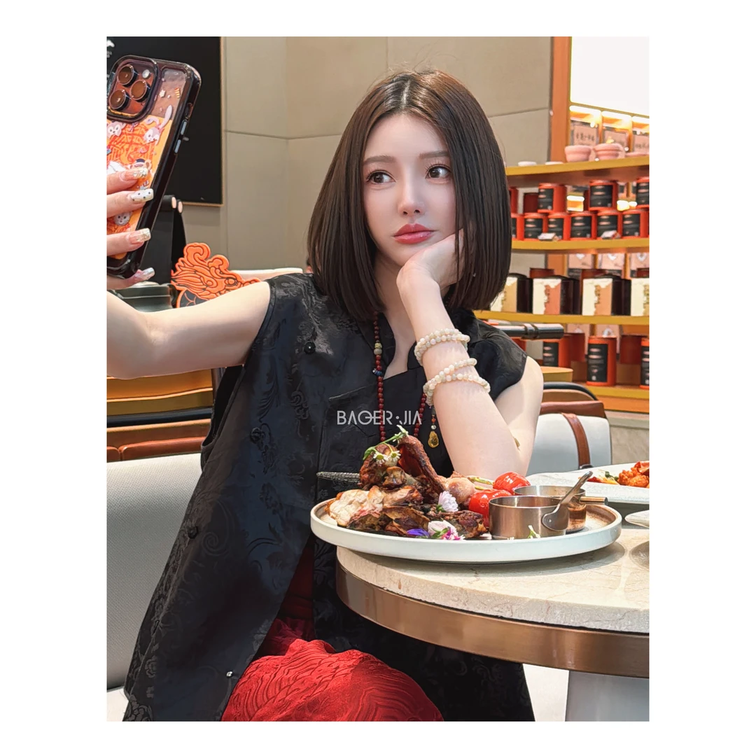 3-宝儿家含幂BJ45124206夏季穿搭新款国风真丝丝毛提花马甲