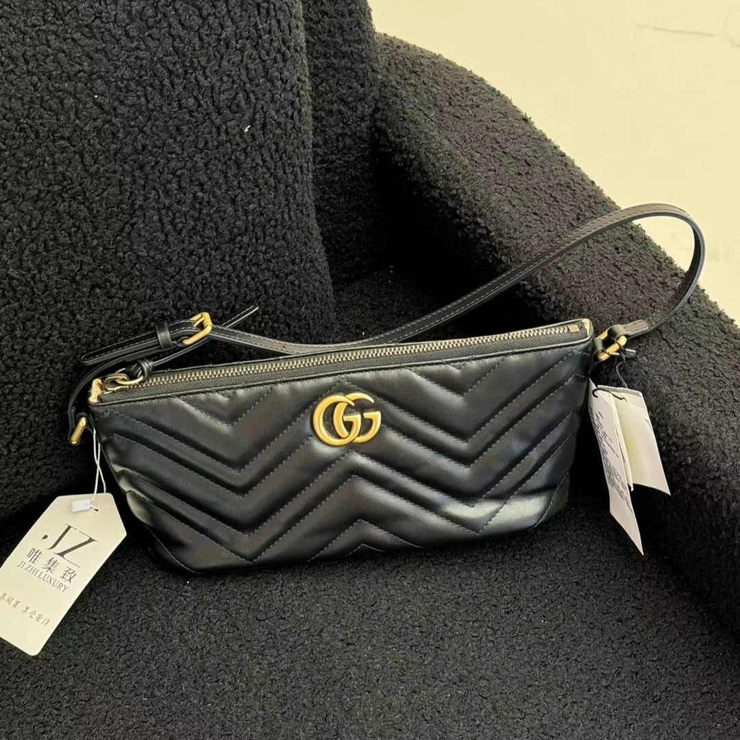 全新未使用 GUCCI/古驰 gucci marmont腋下黑金/公价无/甄选