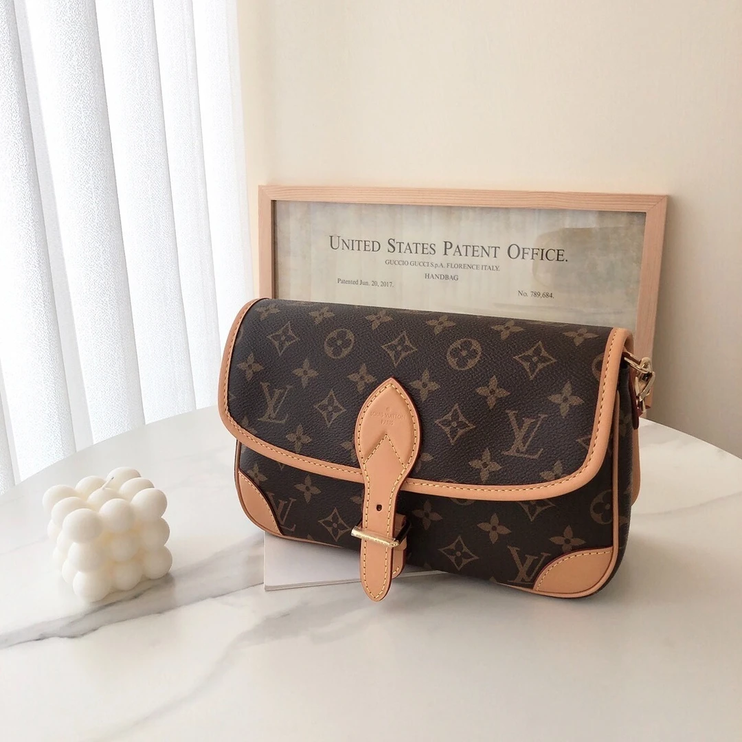 99新 LouisVuitton/路易威登 lv 老花法棍单肩斜挎包/公价无/甄选
