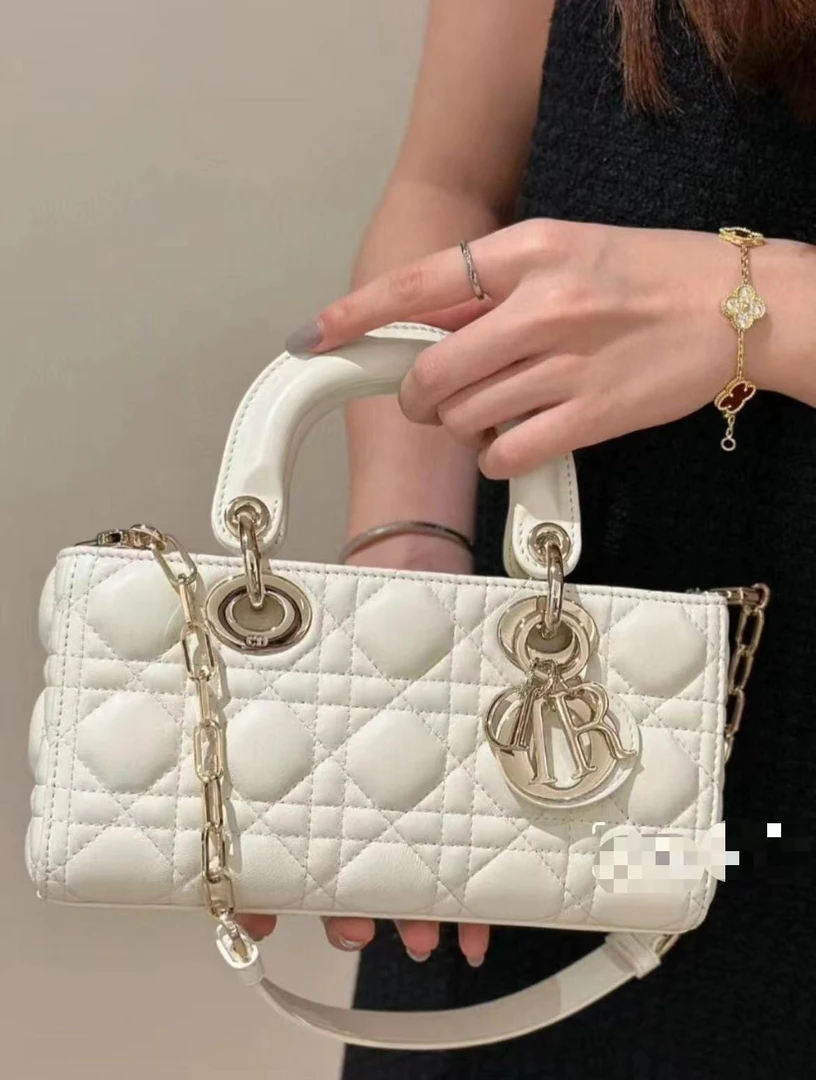 99新 DIOR/迪奥 dior 横版戴妃白金 /公价无/甄选