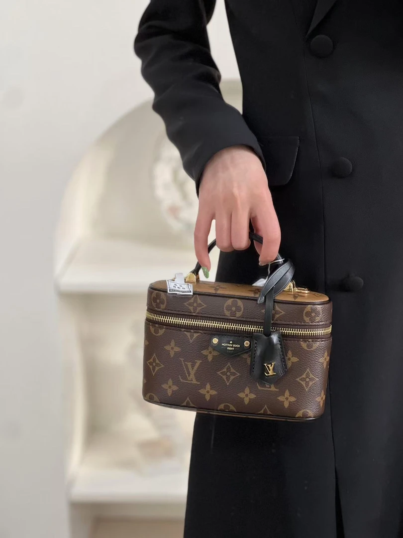 未使用 LouisVuitton/路易威登 lv vanity新款化妆盒/公价无/甄选