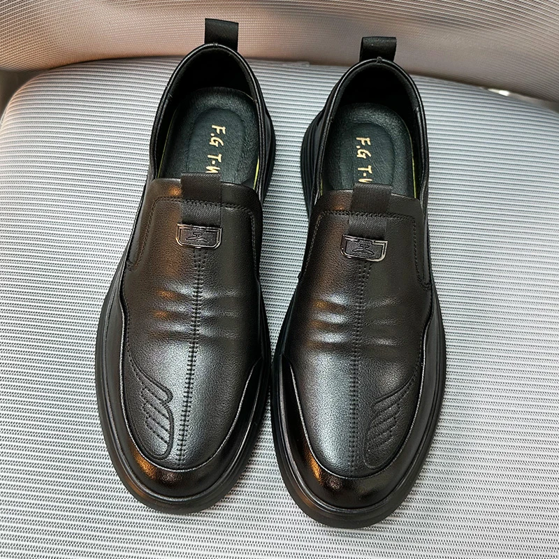 男鞋2024秋季新款时尚休闲皮鞋男士商务简约上班工作通勤百搭单鞋