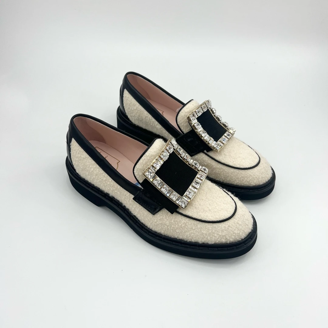 （全新闲置）/RV/37.5码/米色方钻扣羊羔毛乐福鞋/pp426037