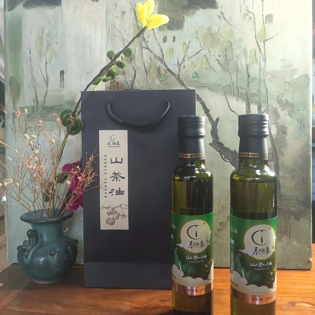 江西宜春特产月硒泉纯正天然采摘中老年农村优选食用早餐山茶油