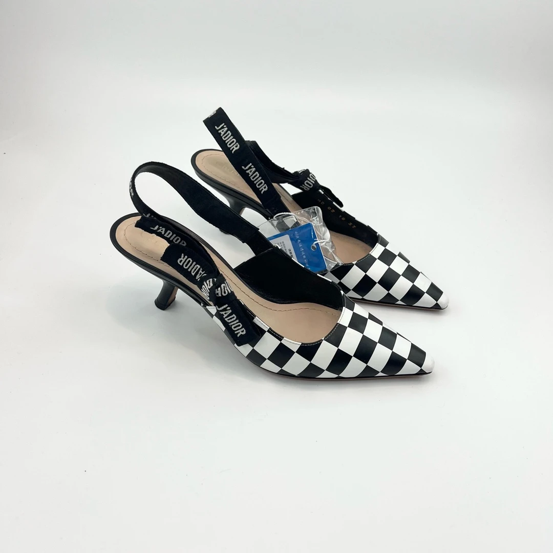 迪奥/37码/黑白棋盘格小猫跟凉鞋/97新
