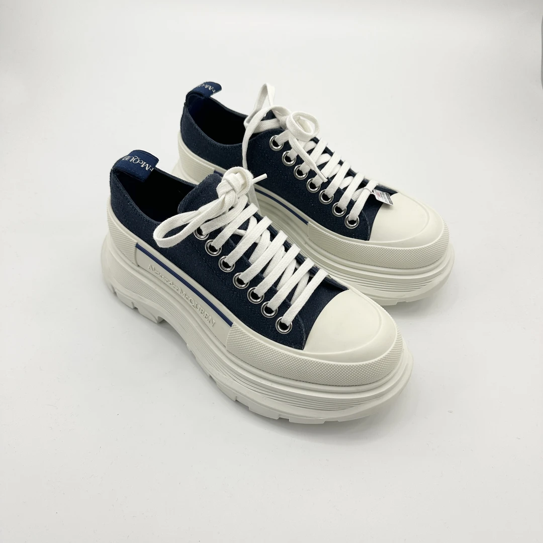 麦昆/35.5码/藏蓝色麦昆板鞋/98新/pp426099