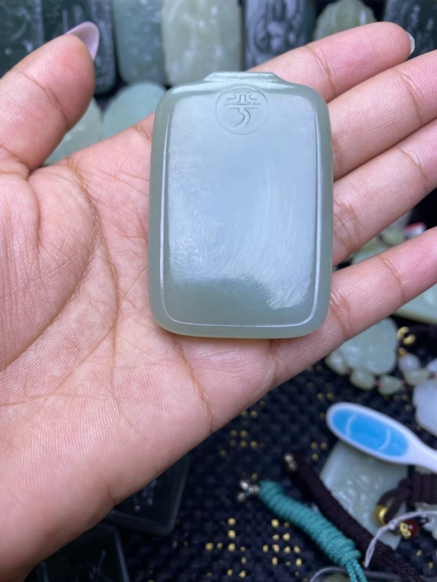 和田玉平安牌随型款男女挂件牌子吊坠