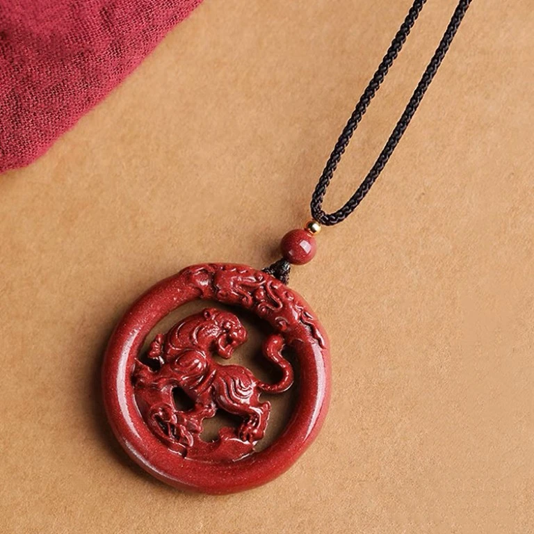 含辰砂工艺品16 时尚镂空吊坠