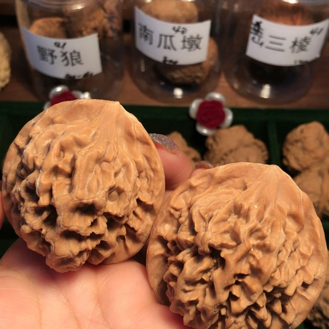 【闪购商品】文玩核桃把件热****8帝王龙鳞
