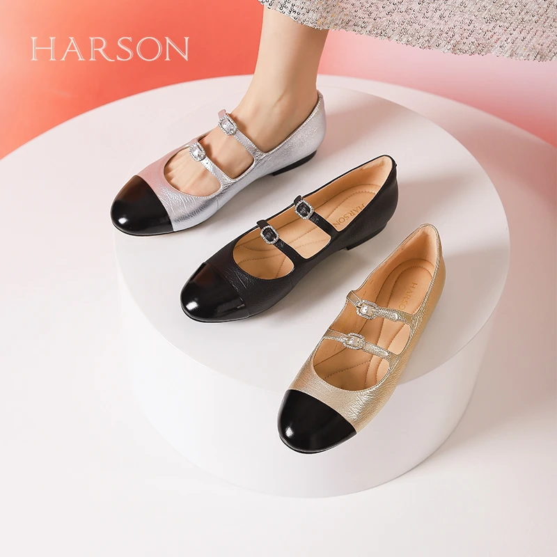 哈森秋款平底单鞋法式银色玛丽珍鞋爆款2025新款女鞋HWS240116