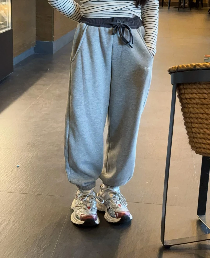 泡妈童装      儿童女童休闲时尚撞色百搭加绒卫裤24261