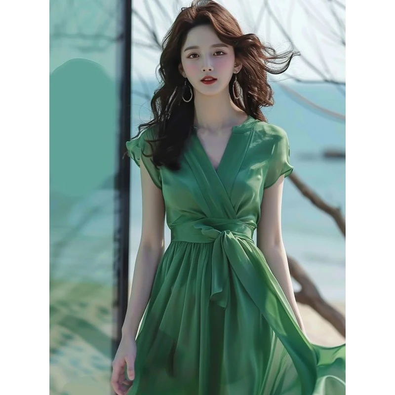 海边度假风绿色连衣裙夏款茶歇法式气质绝美初恋清纯奶甜裙子