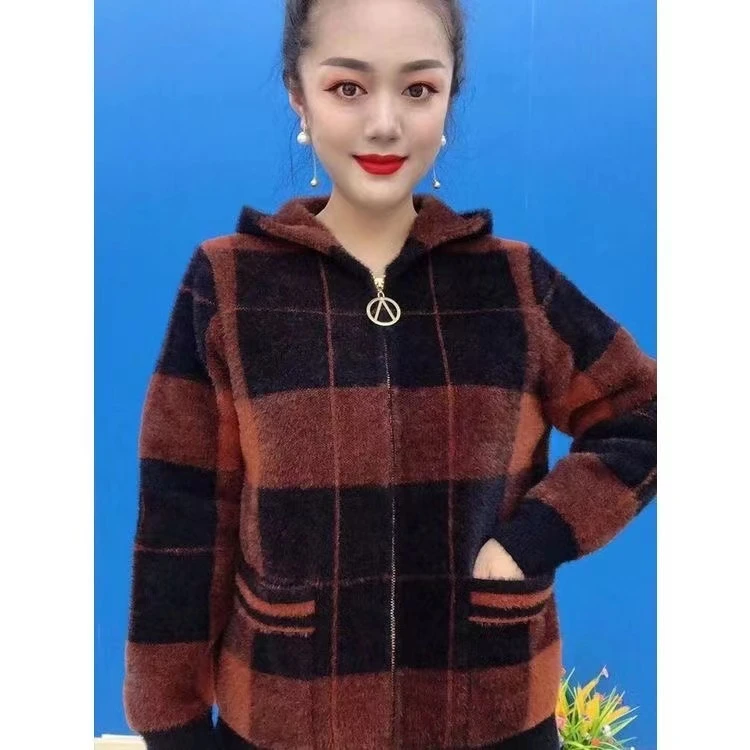 妈妈秋冬减龄洋气外套