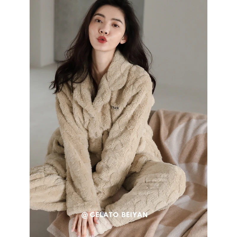 贝妍高级感珊瑚绒睡衣女秋冬季新款提花家居服加厚加绒法兰绒套装