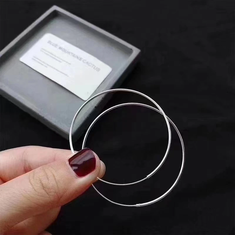 铜合金耳饰 何碧碧HB【大圆圈】 欧美简约复古轻熟都市大圆耳饰