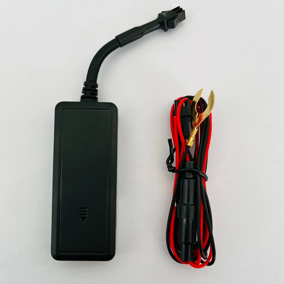 4G两线北斗+GPS户外定位设备汽车电动车摩托车通用版