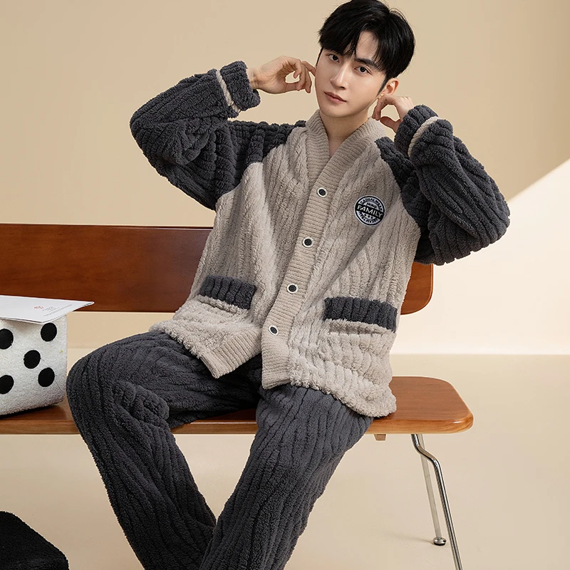 睡衣男秋冬款法兰绒加厚加绒保暖珊瑚绒V领冬天开衫家居服套装
