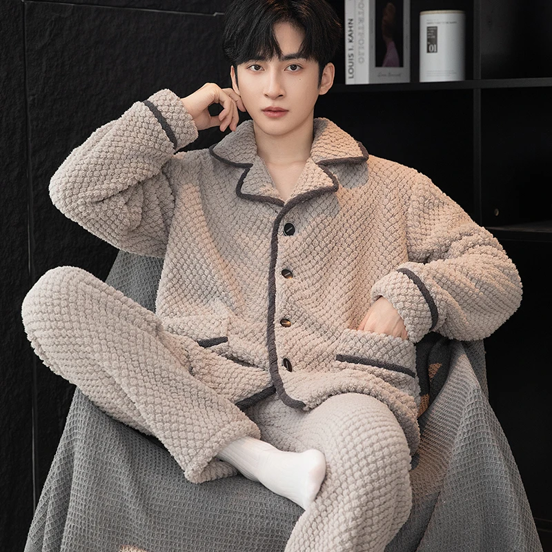 睡衣男秋冬款法兰绒加厚加绒保暖珊瑚绒翻领冬天开衫家居服套装