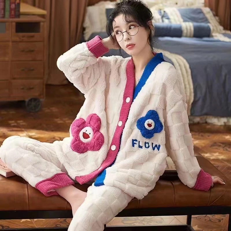 珊瑚绒睡衣女秋冬天加厚加绒宽松连帽时尚休闲保暖套装孕妇秋冬季