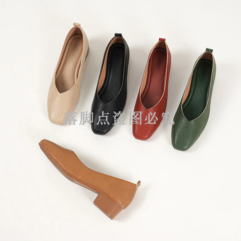 真皮V口单鞋女一脚蹬方头浅口软底奶奶女单鞋百搭女士粗跟妈妈鞋