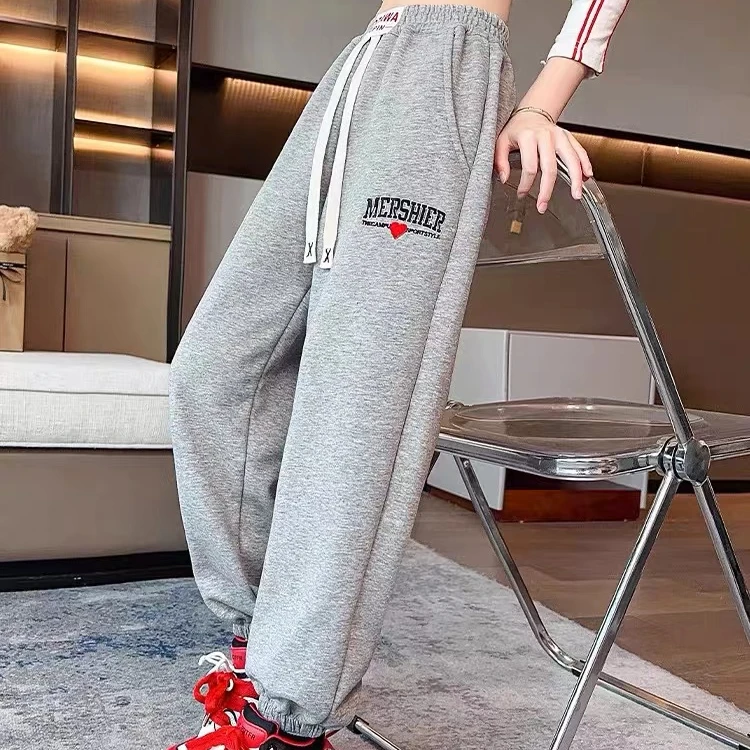 爱心春款运动裤1008