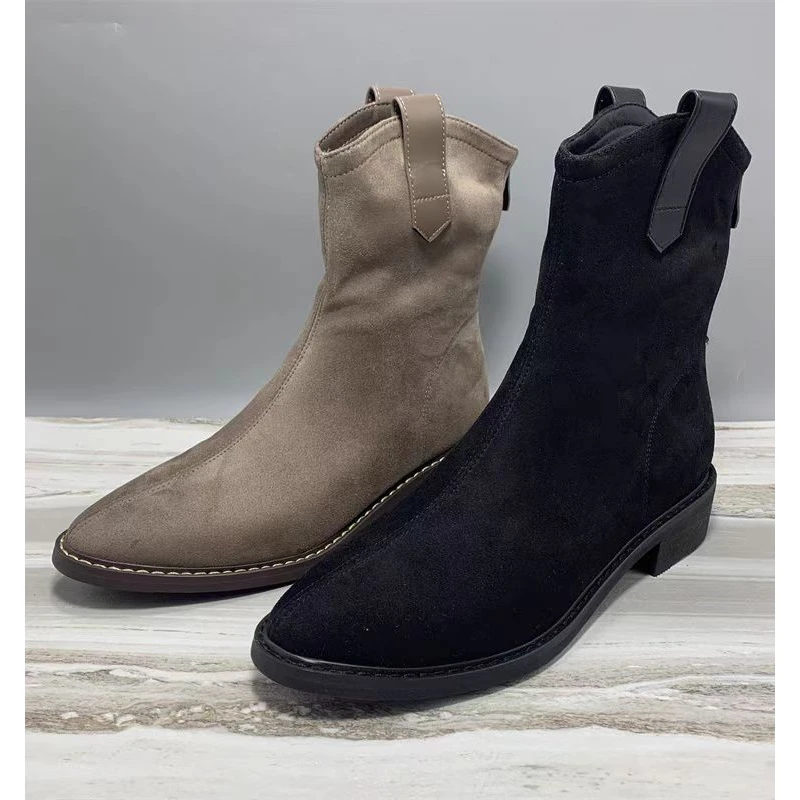 秋冬新款女士英伦风经典百搭马丁靴KM218611-1A