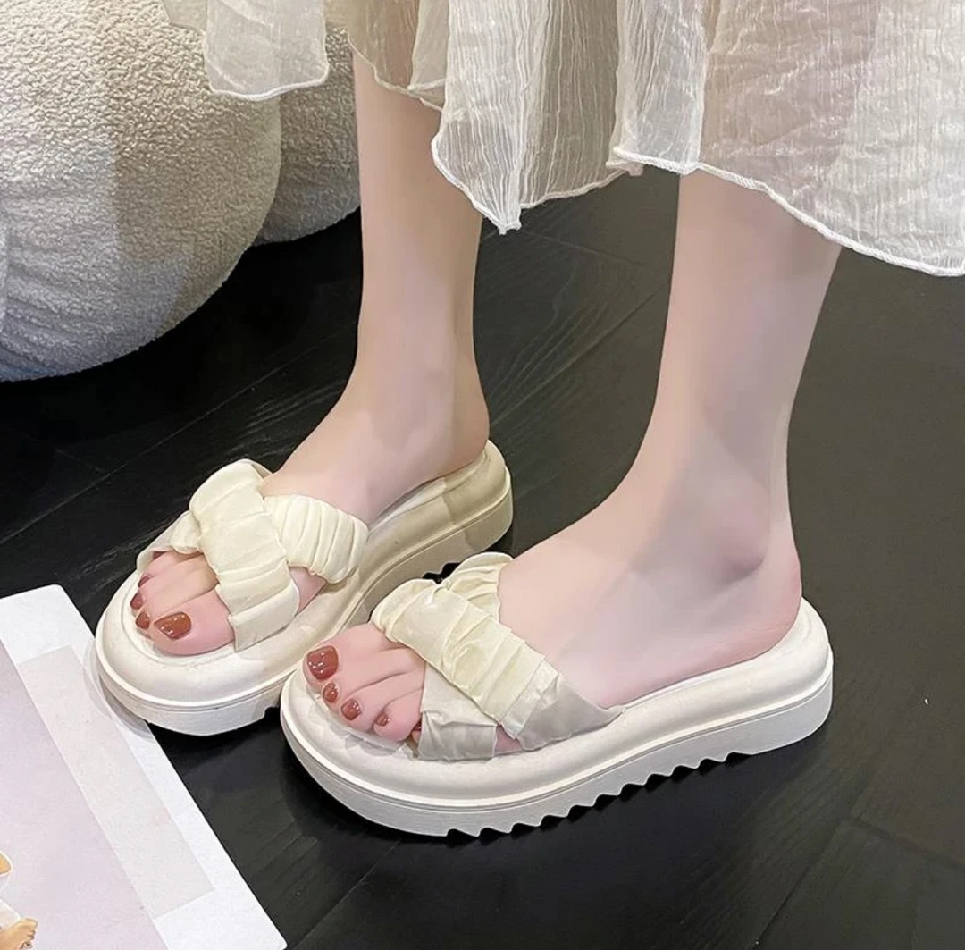 Ou Shi Yuan/欧诗媛女生休闲外穿拖鞋交叉平底小清新凉拖181