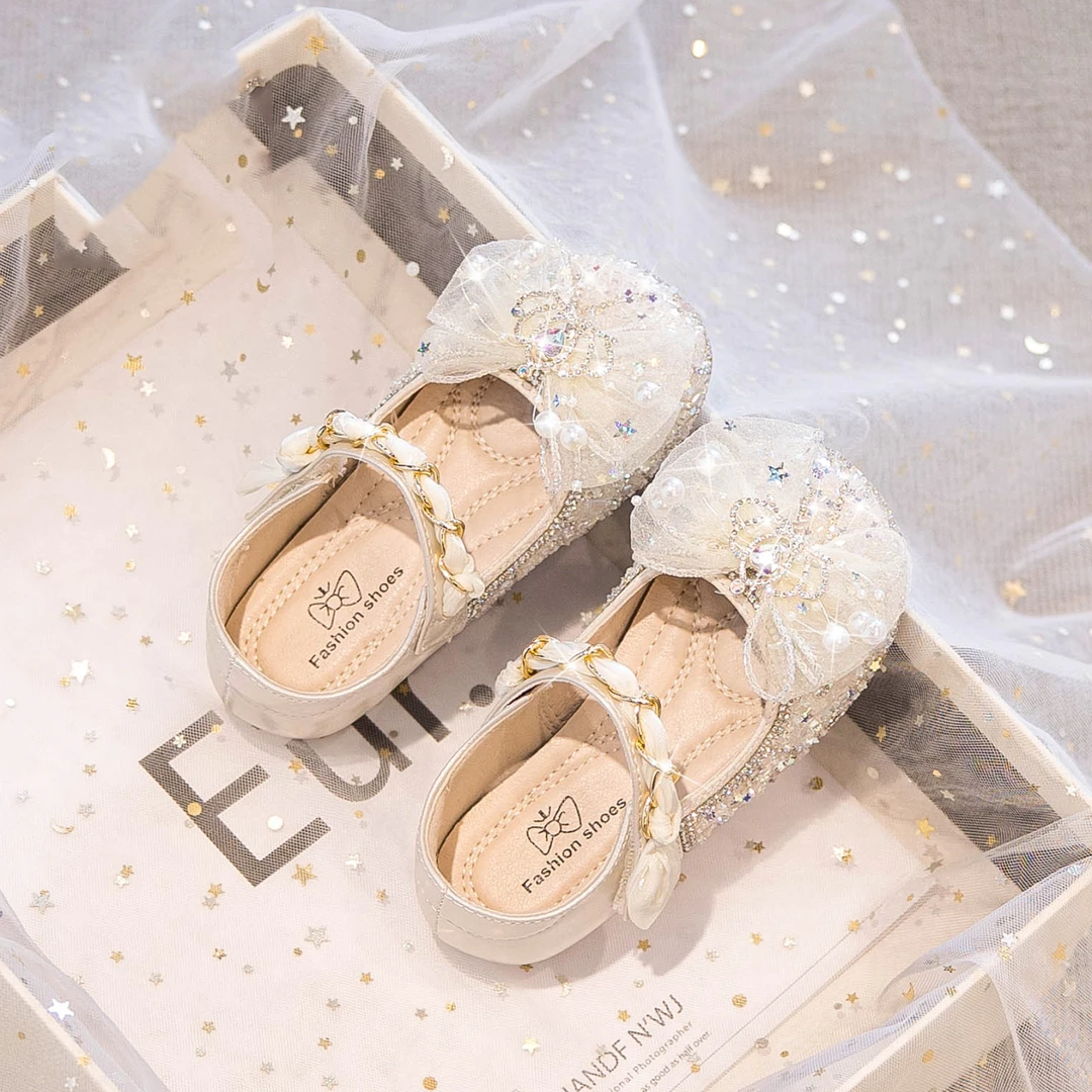 女童公主鞋亮晶晶鞋子2025春秋新款儿童单鞋软底演出鞋轻便水晶鞋