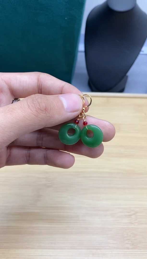 【闪购商品】和田玉耳饰银S925镀金镶嵌37