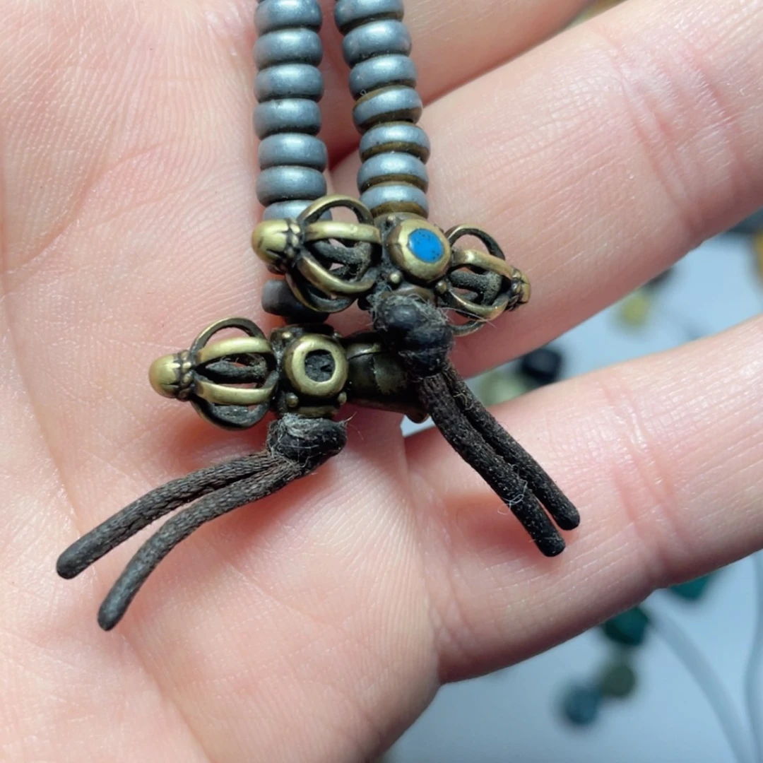 【闪购商品】琉璃颈饰