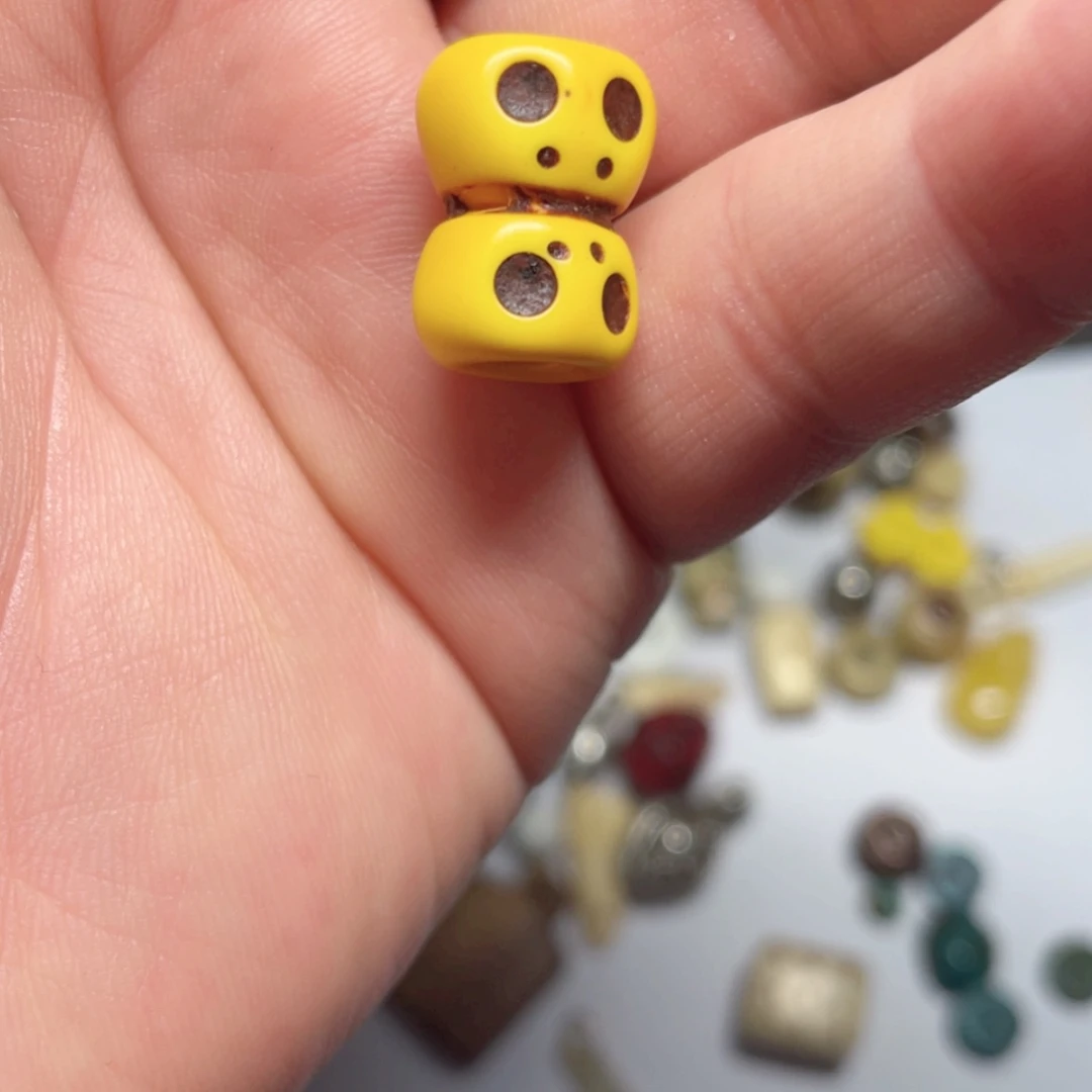 【闪购商品】琉璃颈饰