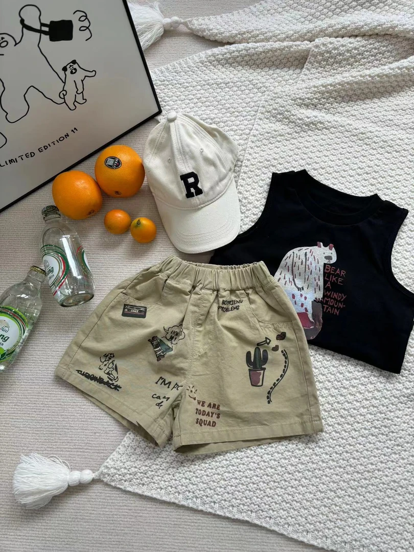 2025男童裤子夏季新款可爱卡通印花男涂鸦短裤儿童潮