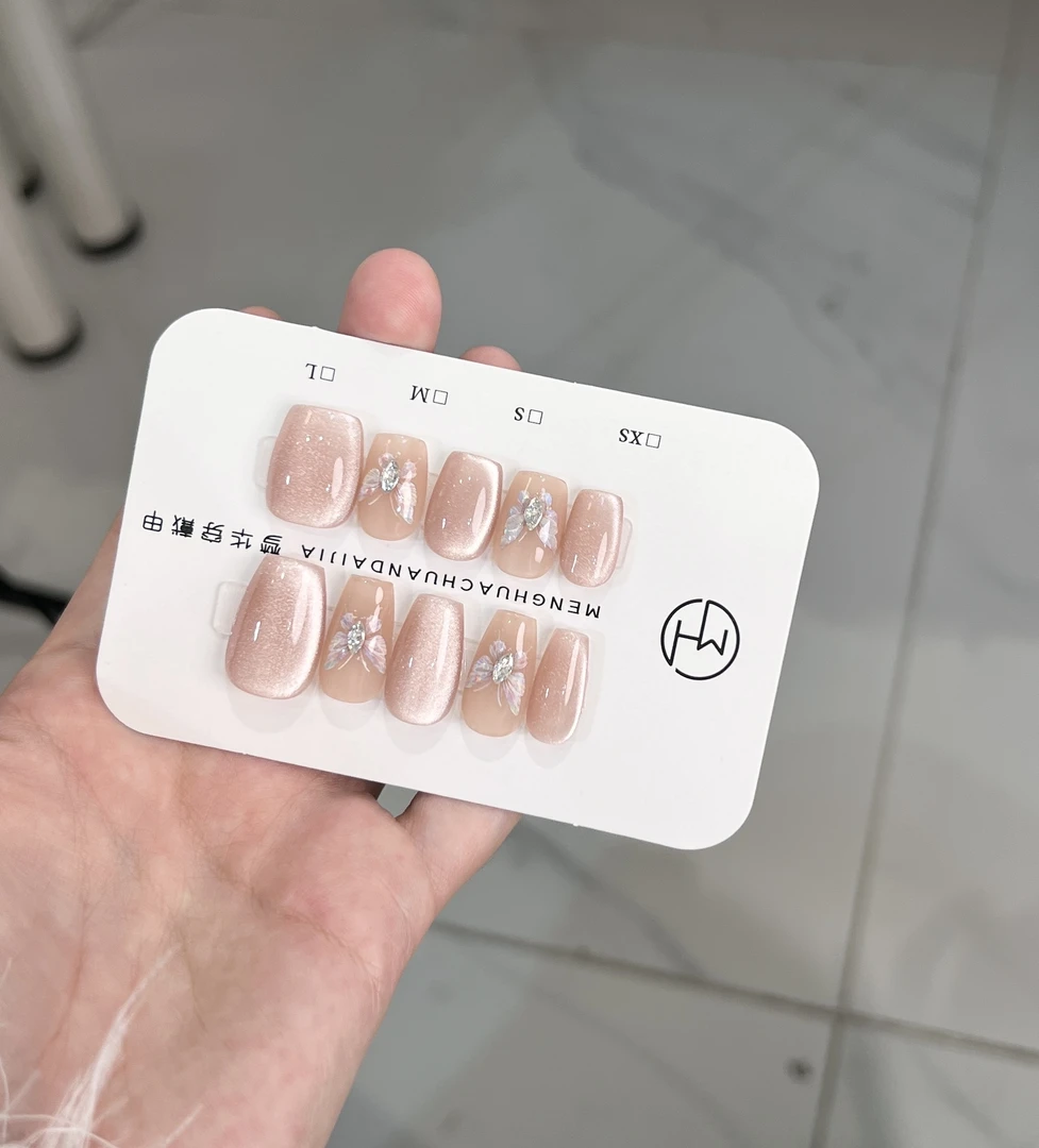 琉璃蝴蝶-纯手工美甲 可重复穿戴