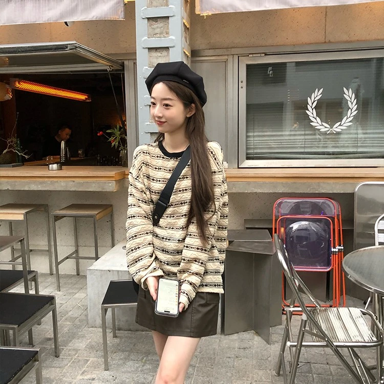 UBEX7【三金七七】A字半身哑光皮质韩版复古咖色高腰百搭显瘦包臀裙