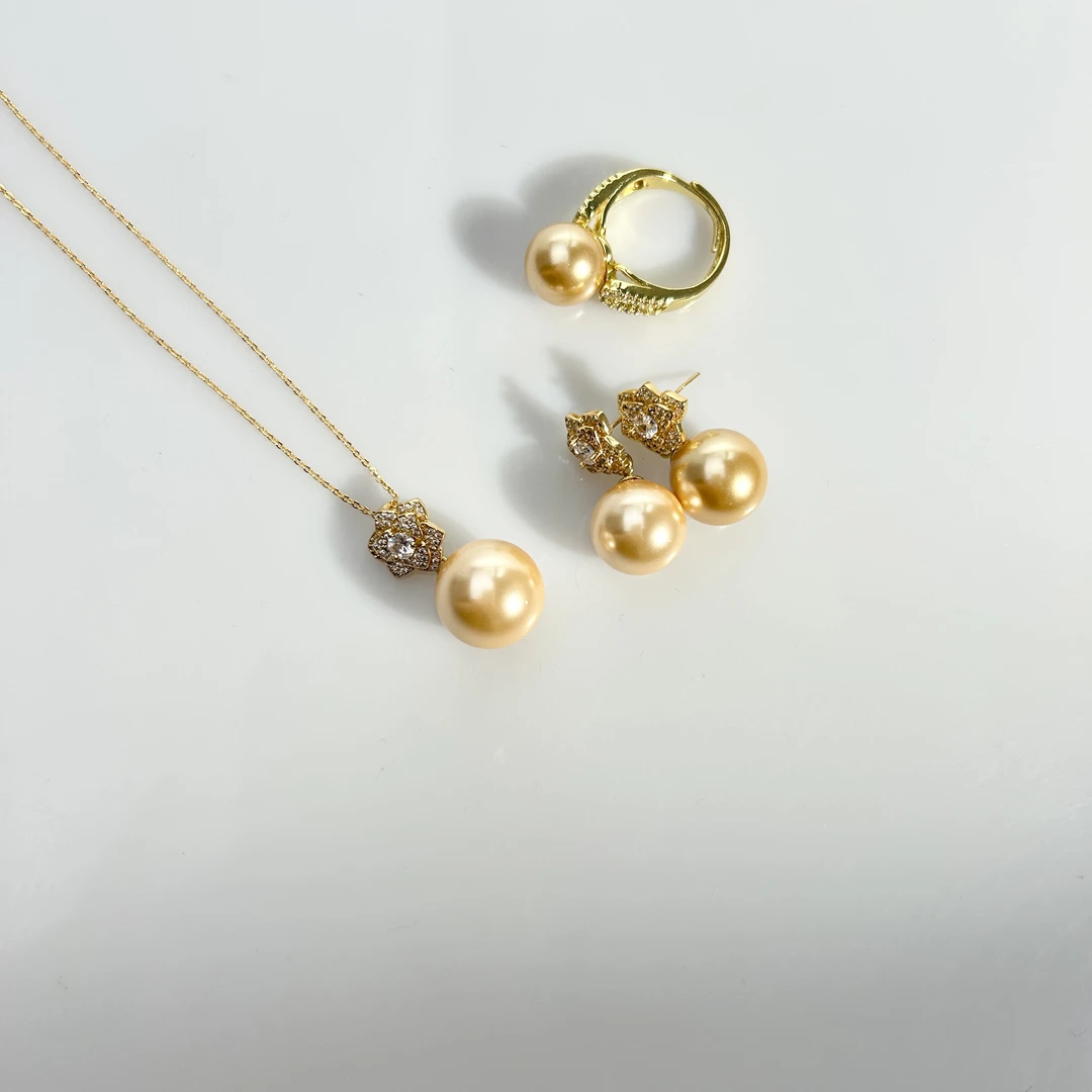 铜合金项链 法式优雅【金蔷薇三件套】高级感吊坠14耳饰戒指三件T33