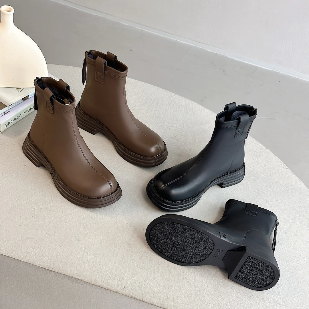 英伦复古马丁靴女圆头平底短靴秋冬季2023新款百搭软底弹力瘦瘦靴