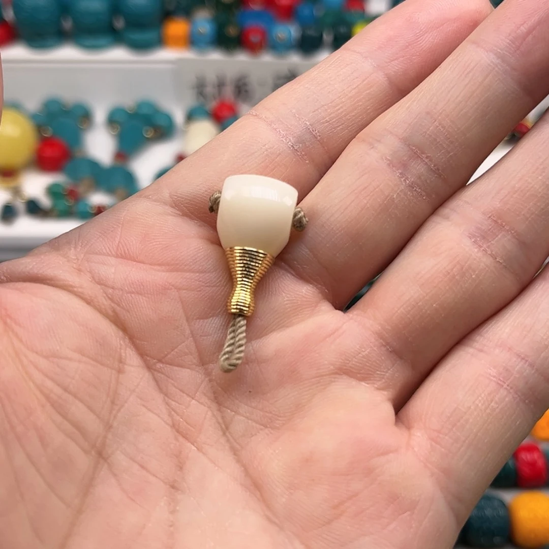 【闪购商品】琉璃颈饰你****光卡12