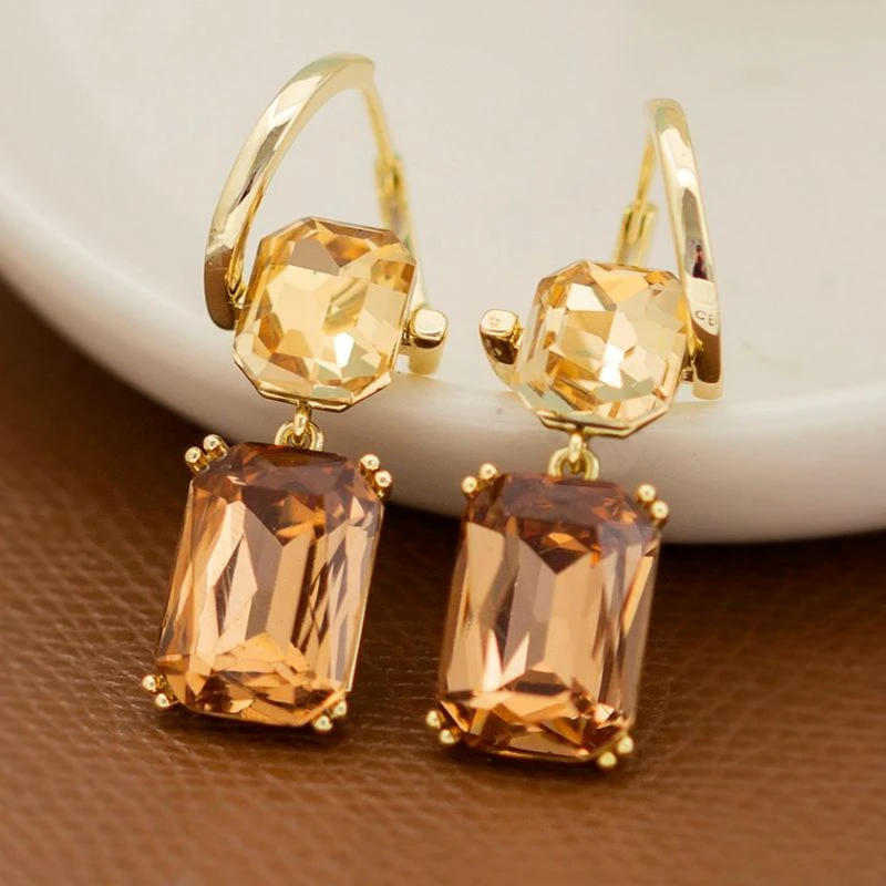 铜合金合成锆石耳饰 秋冬流行茶色满钻方块耳环时尚美拉德风1694