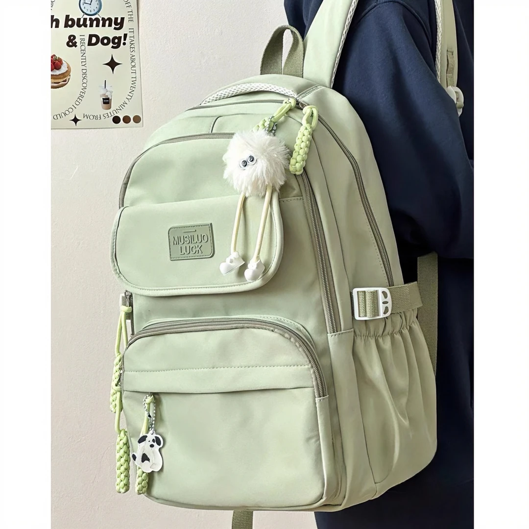 大容量书包女韩过百搭高中生初中大学生双肩包少女学院风电脑背包