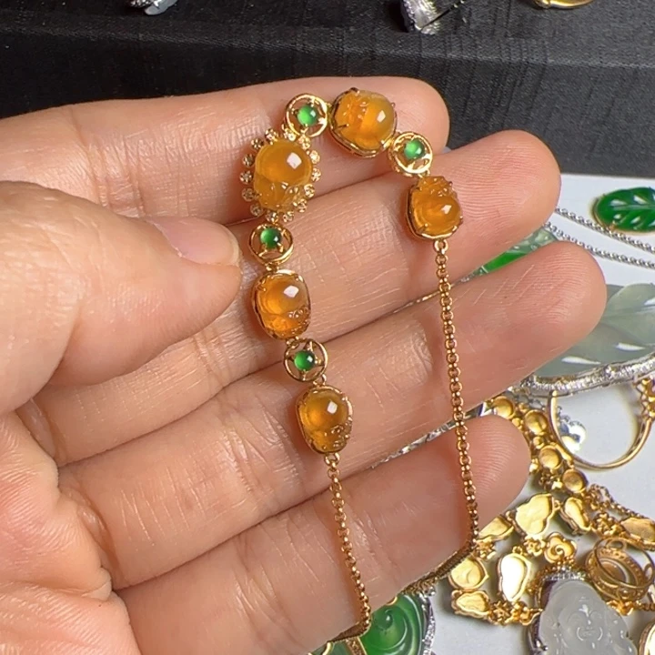 翡翠手链18K金镶嵌翡翠吊坠项链