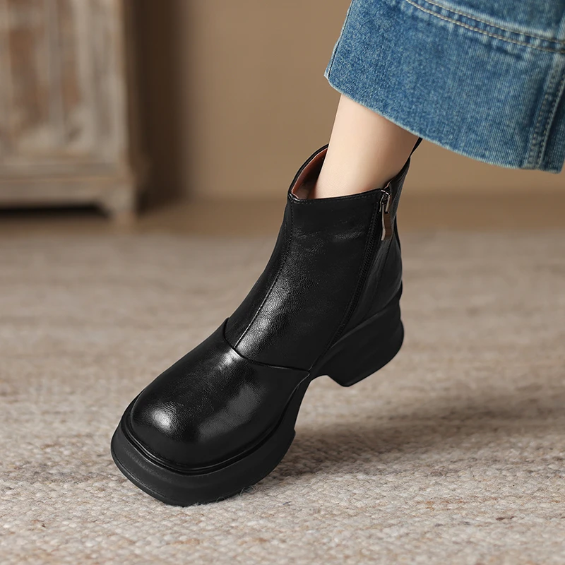 5cm厚底小个子欧美风简约方头舒适秋冬加厚保暖英伦风马丁靴短靴
