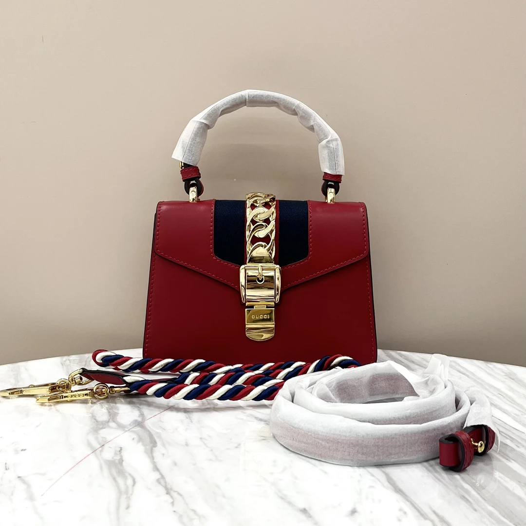 99新 GUCCI/古驰 小号红金塞尔维亚，99新 尺寸约20*13 公价约2W