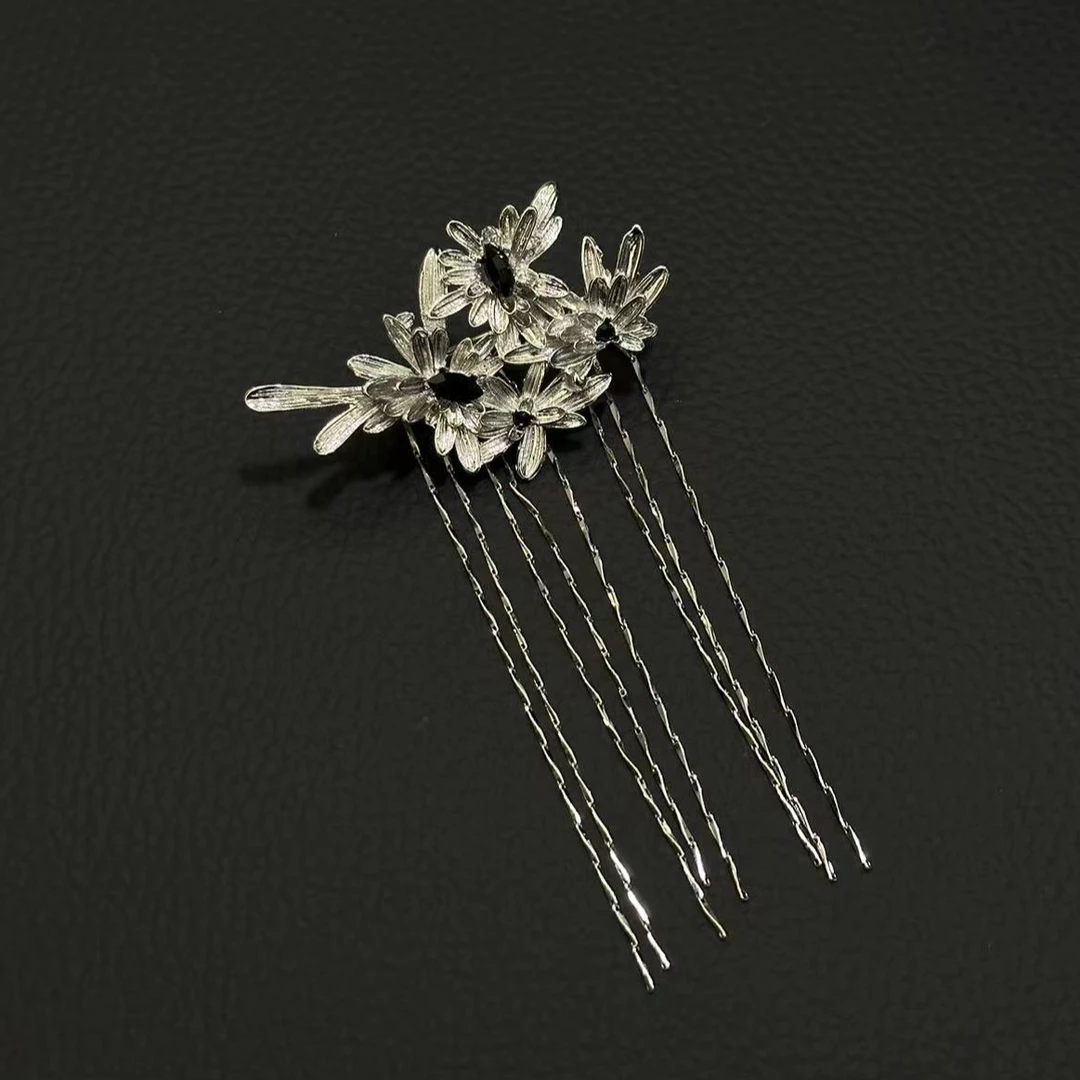 铜合金合成锆石耳饰 王大嘴原创 轻奢黑锆花朵树枝流苏耳挂A710