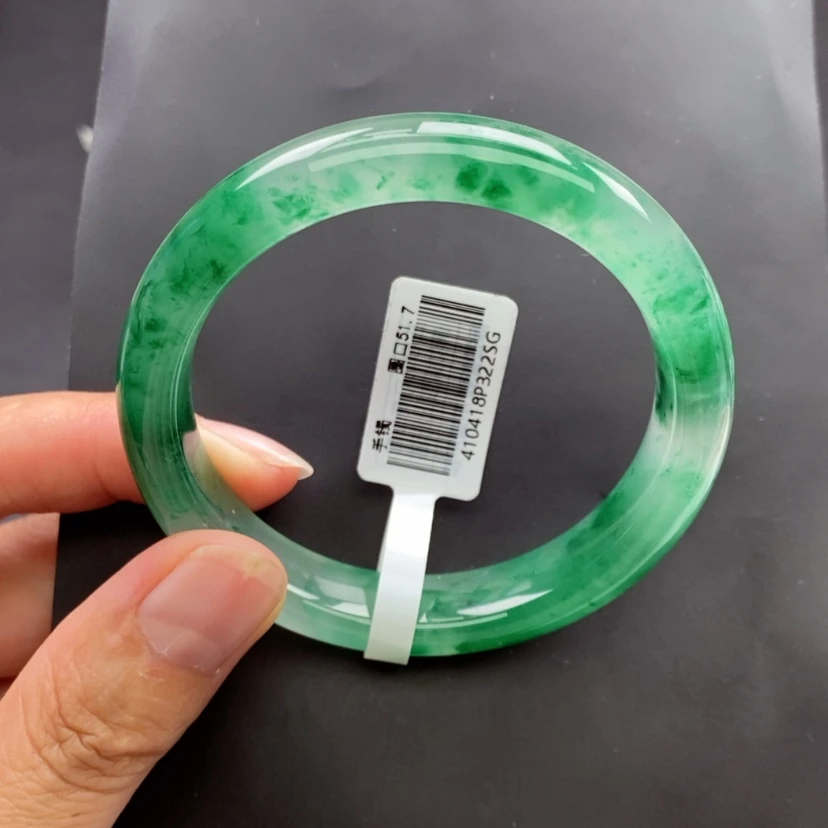 【闪购商品】石英质玉手镯未镶嵌