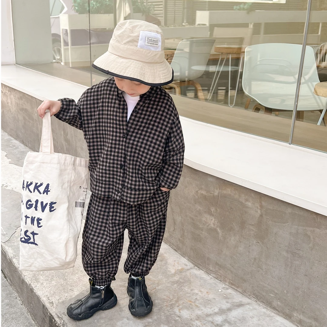 兜嘟萌语男童春夏套装男童女童棉麻格子两件套儿童宝宝幼儿园园服