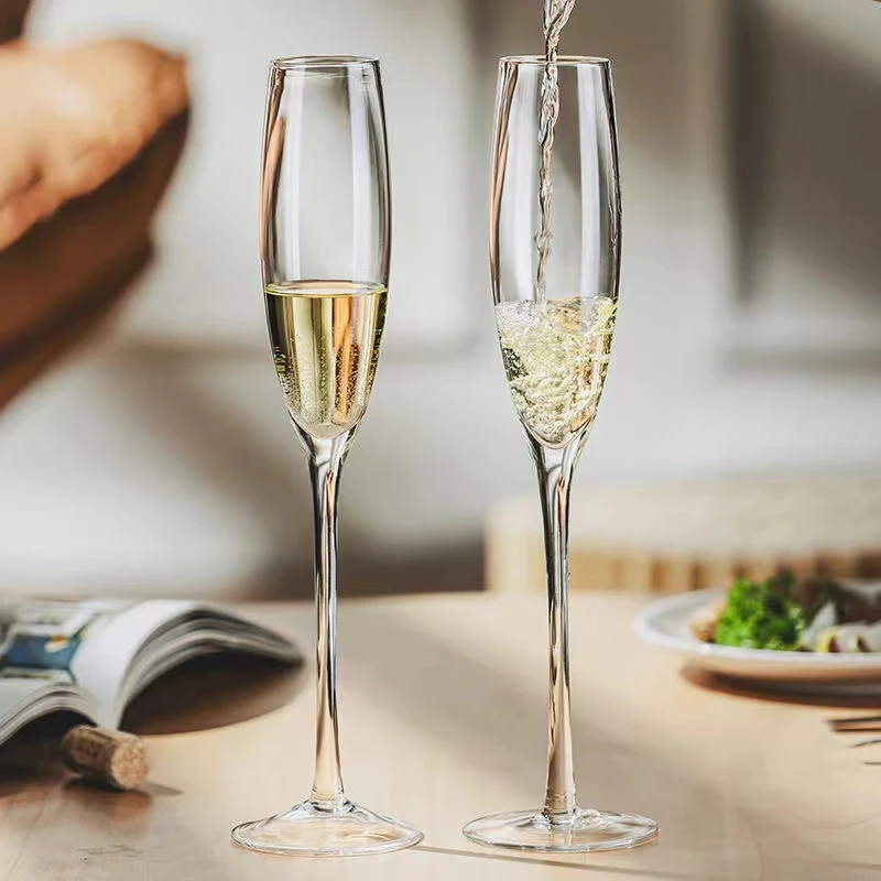 轻奢高档欧式无铅鸡尾酒杯情侣杯创意个性结婚家用香槟杯高脚杯