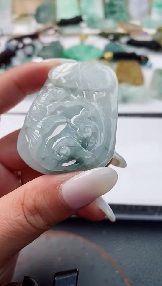 【闪购商品】翡翠吊坠(不含链)未镶嵌1