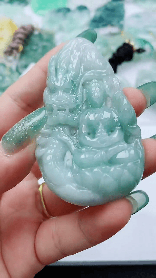 【闪购商品】翡翠吊坠(不含链)未镶嵌1